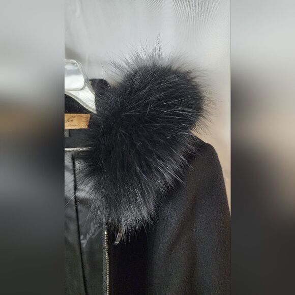 Sachi Collection women's lambs wool coat with fur trimmed hood size small - Picture 10 of 10